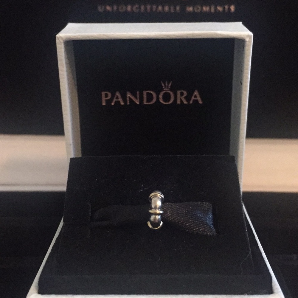 Pandora Two Tone 14k gold Seattle Spacer🕊